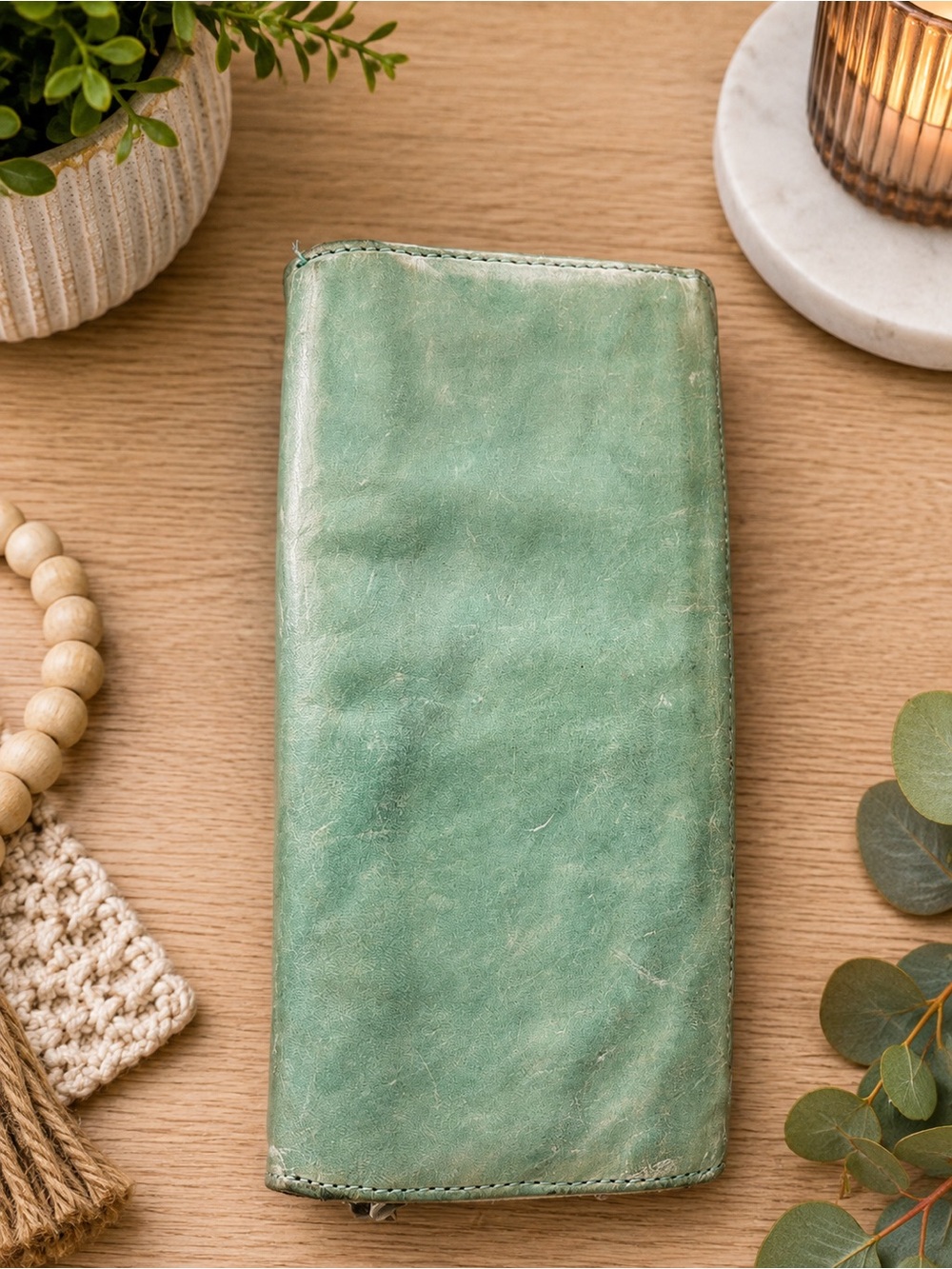 💚 HOBO International Mint Green Genuine Leather Continental Wallet #1039 - Picture 2 of 2
